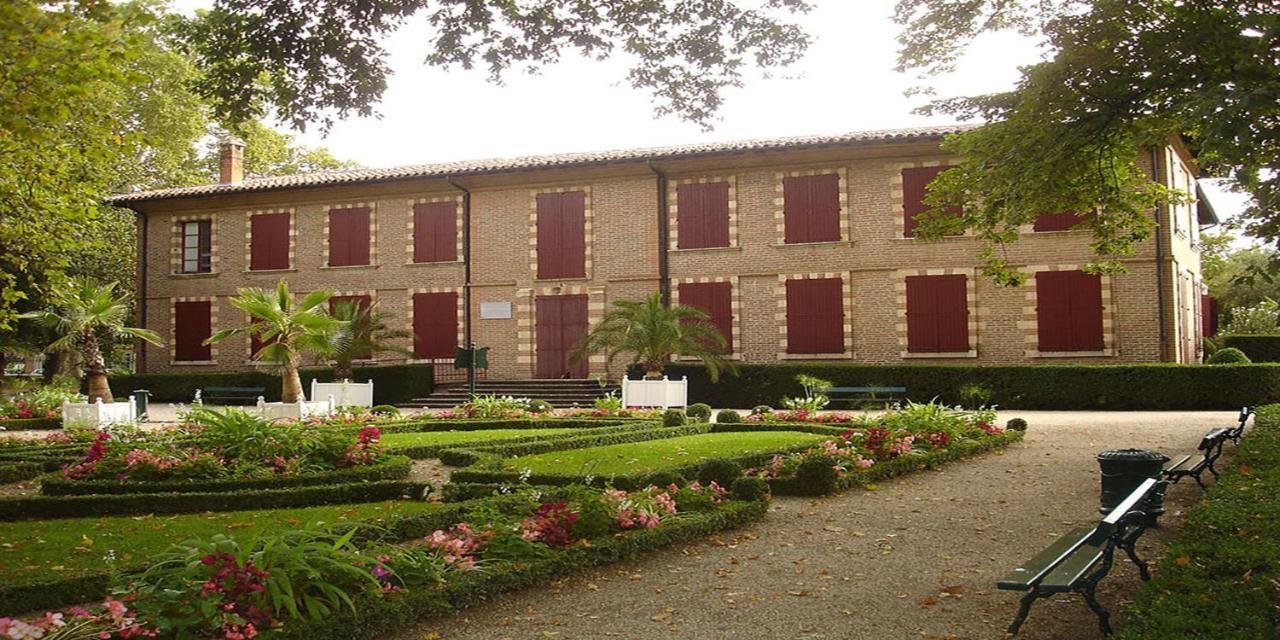 Appart Hotel Albi Apartment Albi