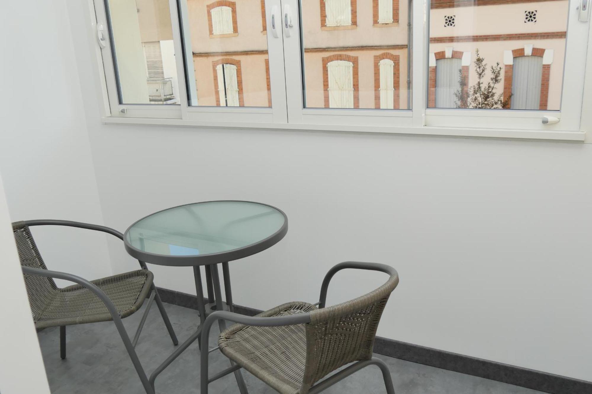 Appart Hotel Albi Apartment *
